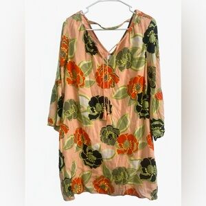 Crown & Ivy NWT Peach Floral V-Neck Dress